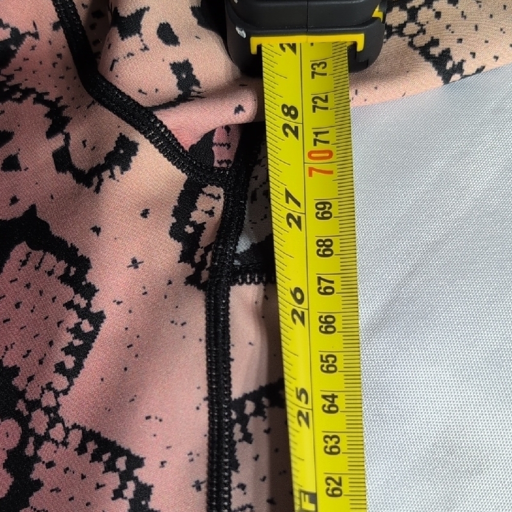 Yelete Multicolor Patterned Leggings Size Small - Picture 6 of 6